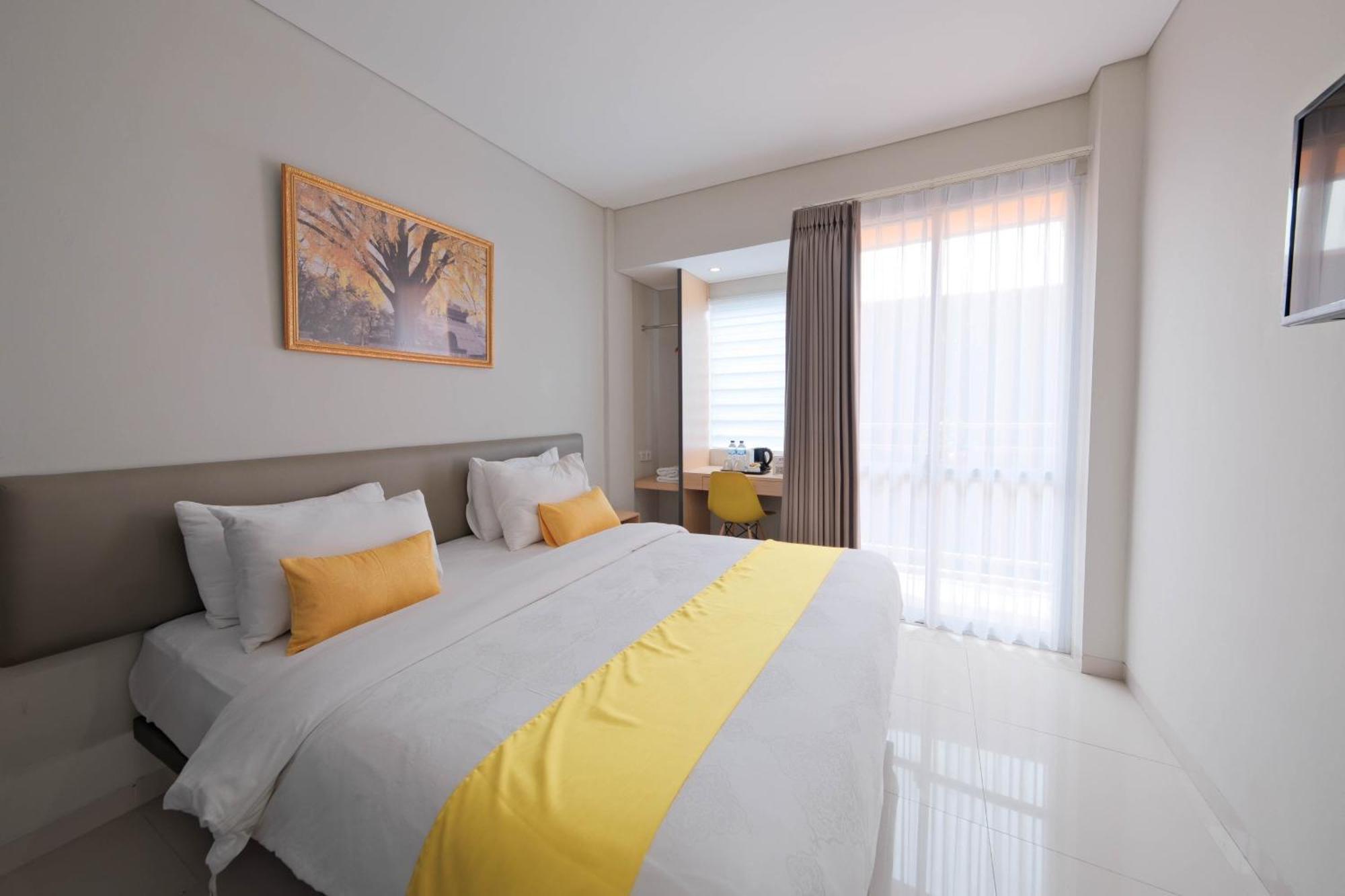 S101 Hotels Semarang Exteriér fotografie