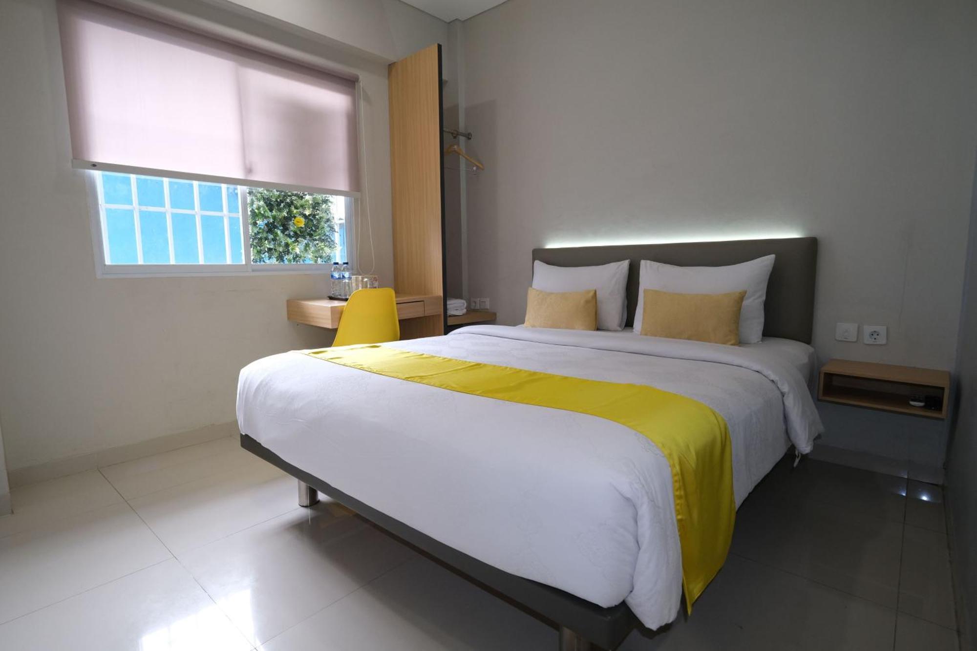 S101 Hotels Semarang Exteriér fotografie